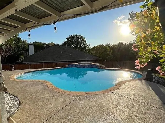 1209 Mill Spring Dr, Garland TX - Lease Pending
